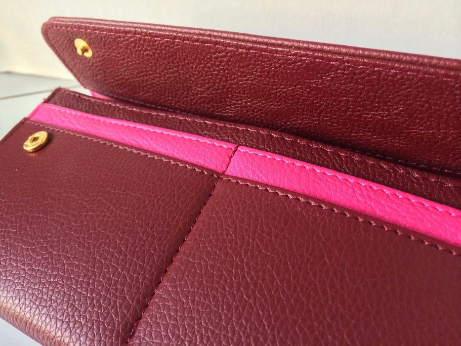 Carteira de couro sintético