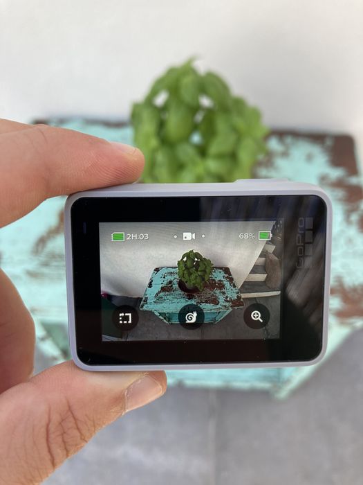 GoPro Hero 7 White + Caixa estanque + cartão Micro SD