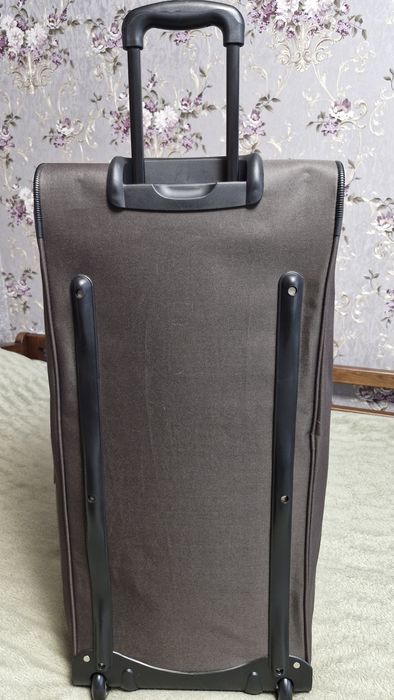 Сумка - валіза величезна велетень 140 літрів ! Paris LYS