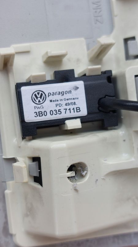 Lampka Oświetlenie Kabiny Vw Touran Ii Golf V 5 Vi 6/1kac 1k