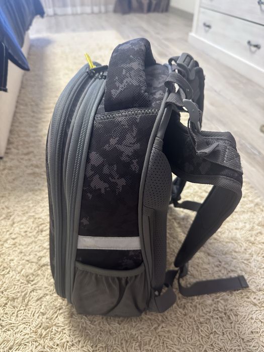 Продам ортопедичний шкільний портфель Kite