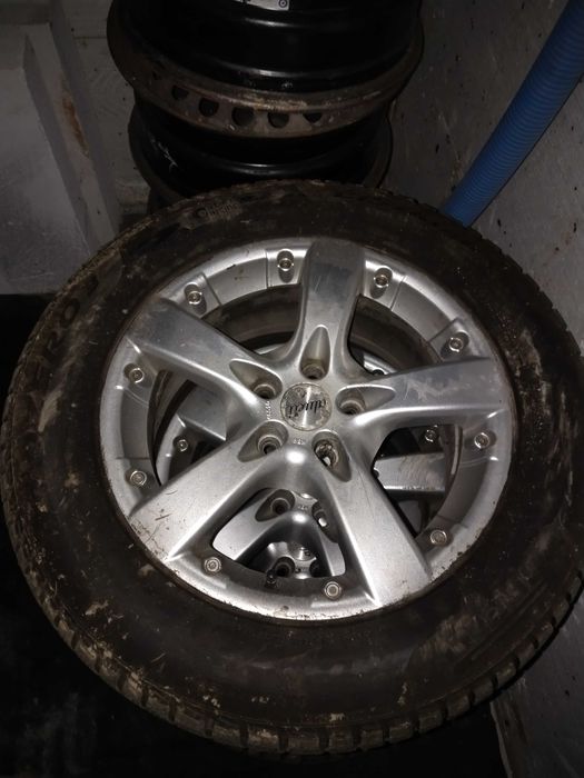 Koła Ford 5x108 215/60/16