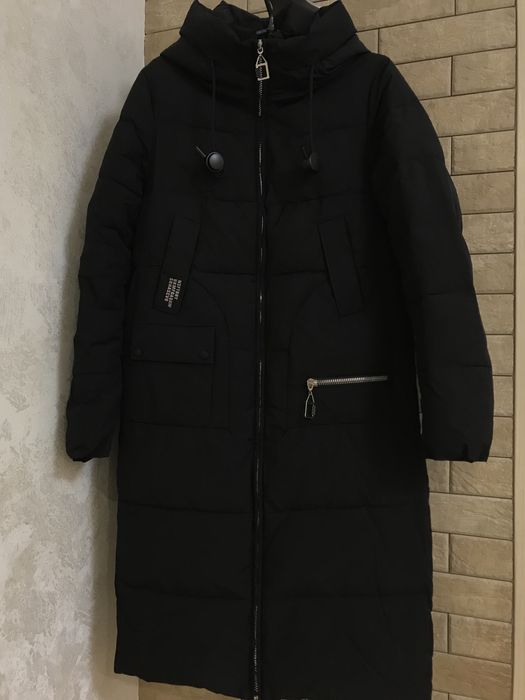 Продам жіночу зимову курточку