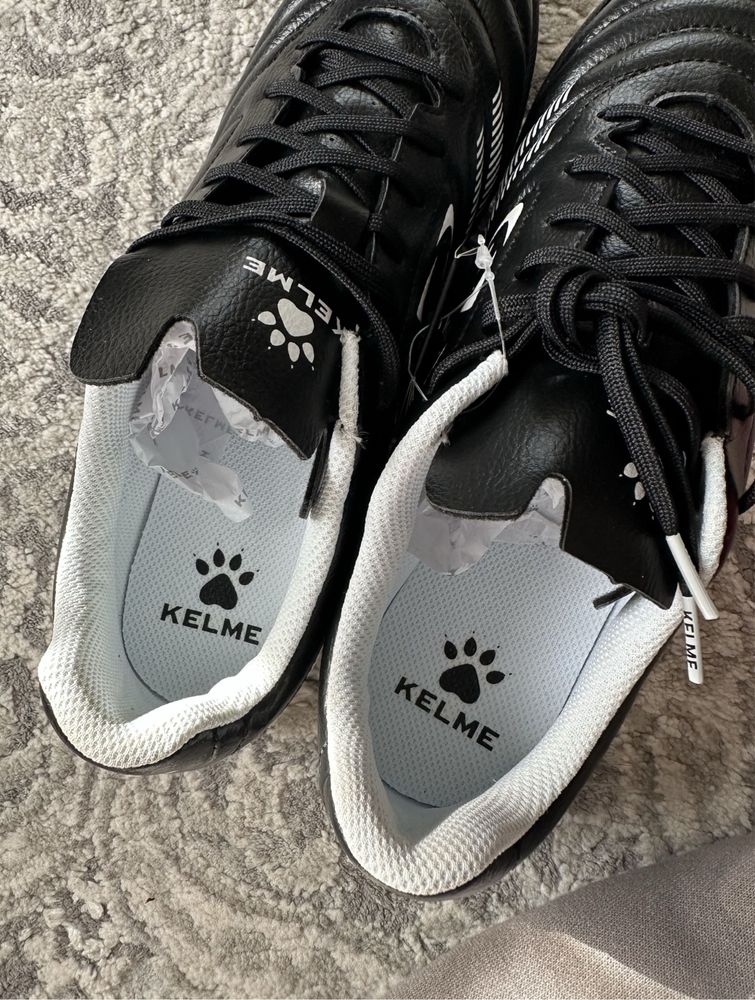 Сороконожки Kelme BASIC 42 роз.