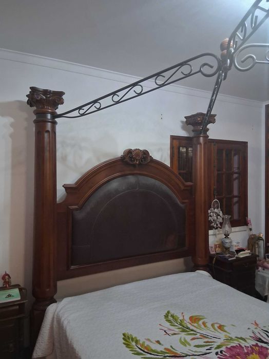 Cama Cleópatra grande