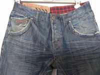 Spodnie jeansowe Cropp straight przecierane  dziurami 32/32.