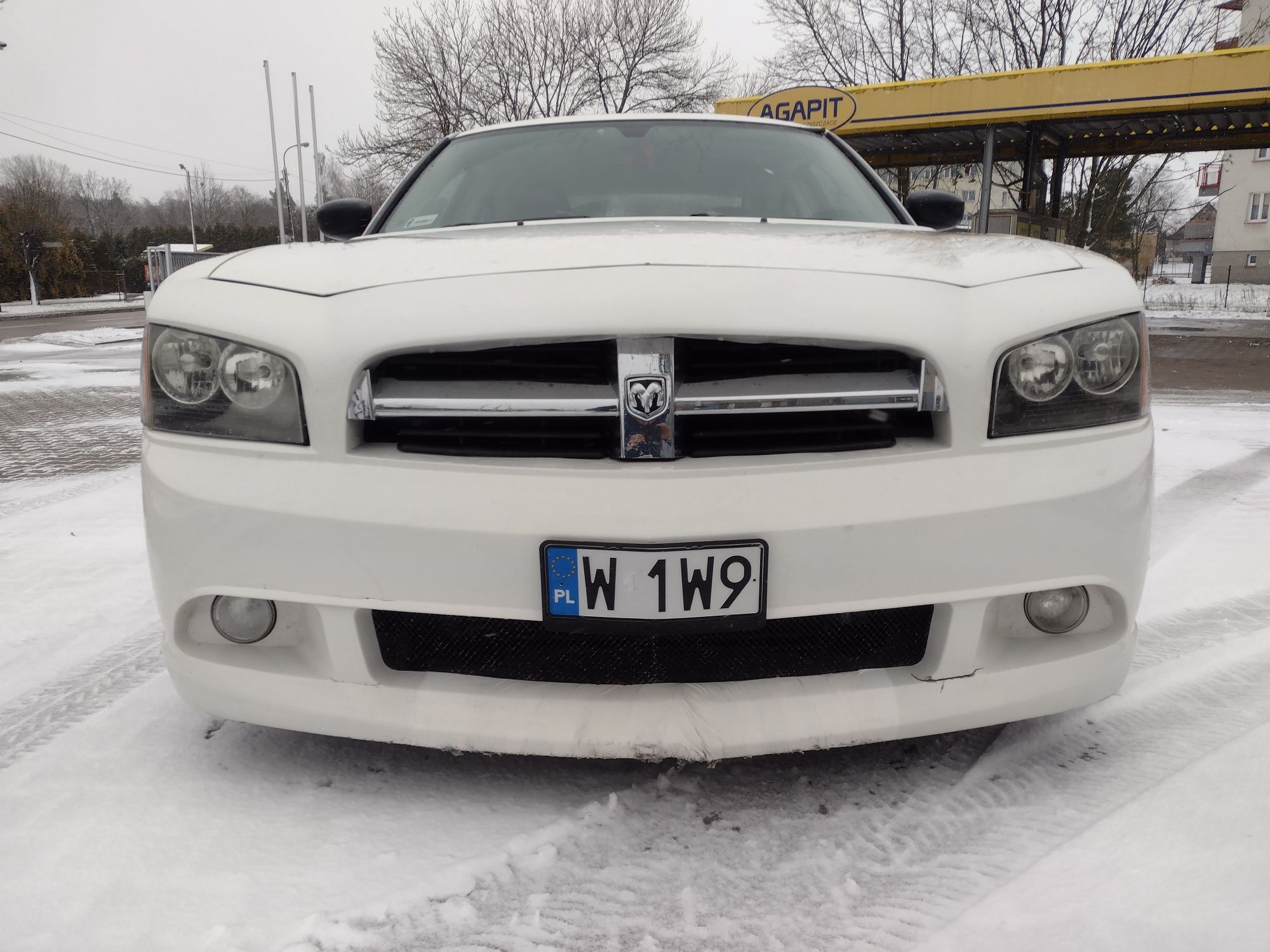 Dodge Charger 2.7 Benzyna 2008 Rok