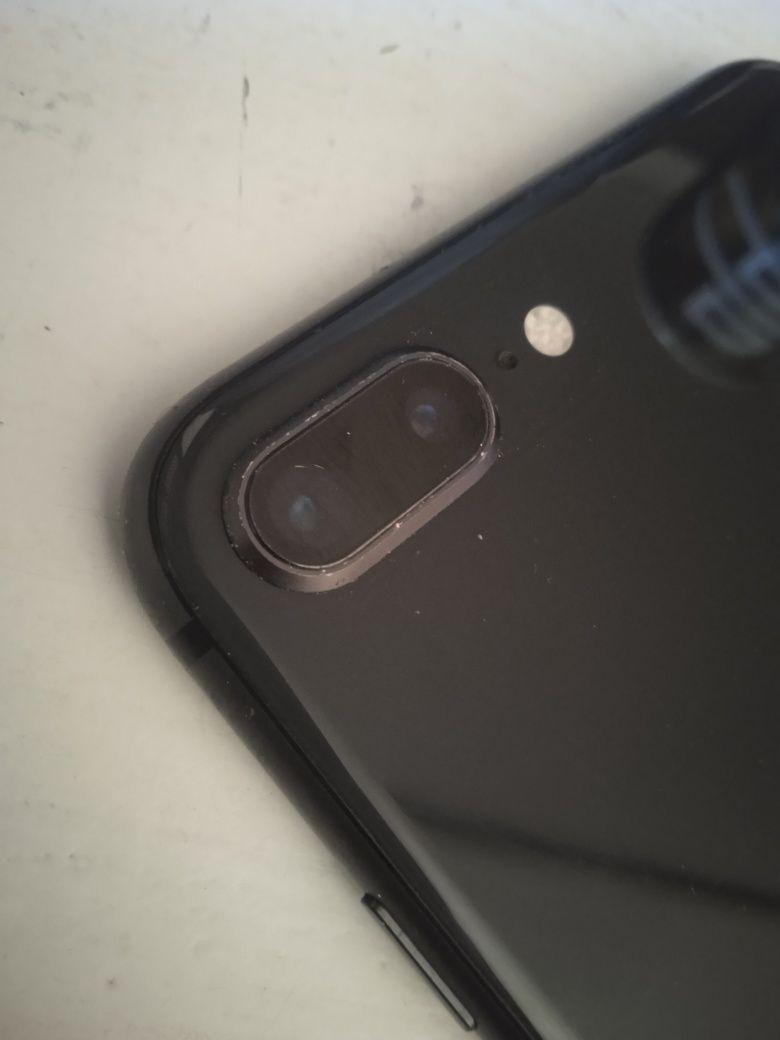 iPhone 8plus 64gb