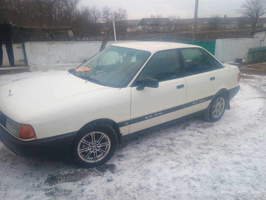 Ауді 80 б3 седан