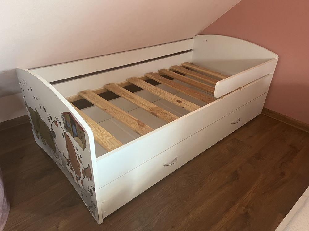 Łóżeczko dla dziecka 160x80 z szufladą Pieski