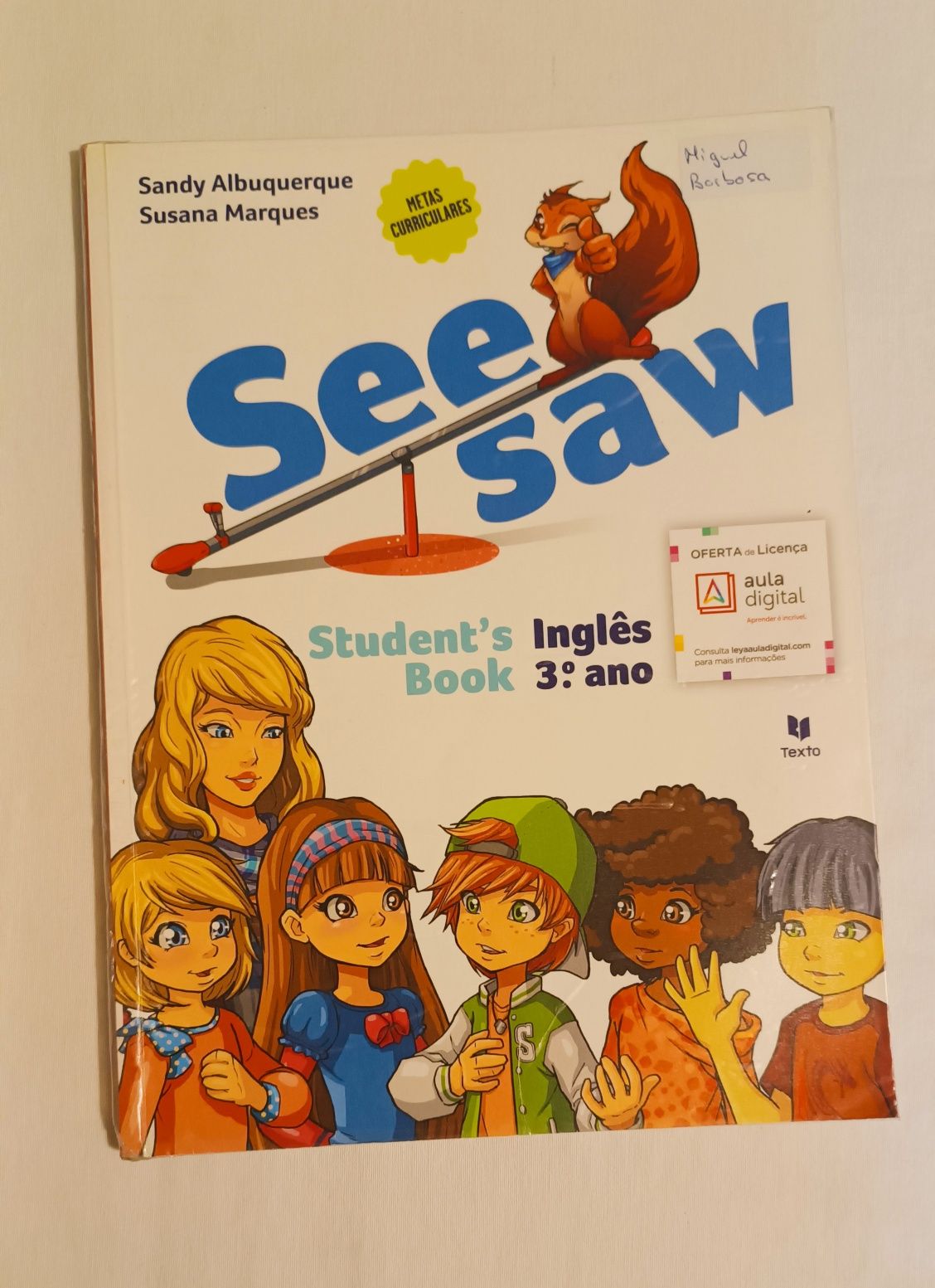 Livro Escolar. Inglês. 3 Ano. Muito bom estado