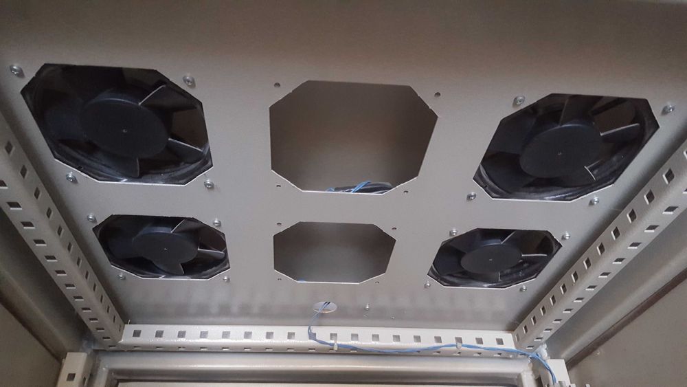 Частотний перетворювач LS, 37 кВт, 3-фазний, SV370IP5A-40. Частотник