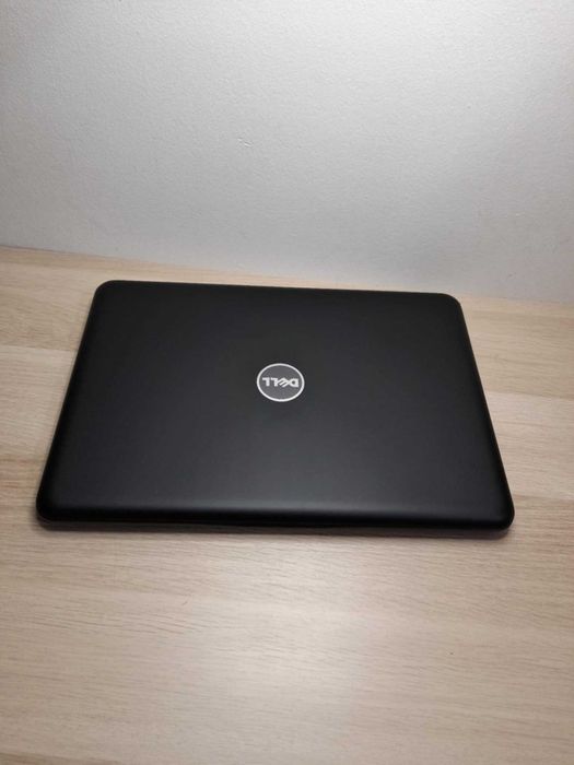 Dell Latitude 3380 - Intel Core i3 / 8Gb / SSD