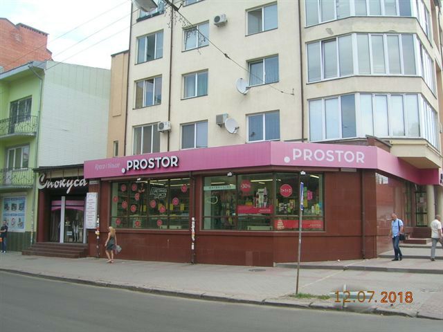 Продаж приміщення 313 м2 в м.Івано-Франківськ зі значною знижкою
