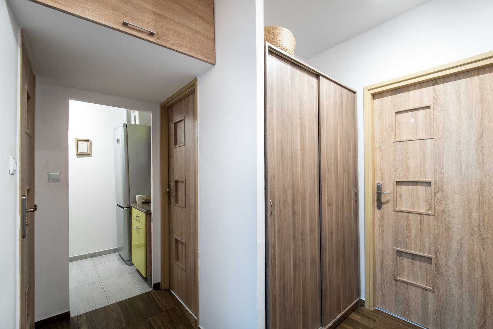 URSYNÓW, Żabińskiego 18, metro Natolin, tylko 4 pokoje
