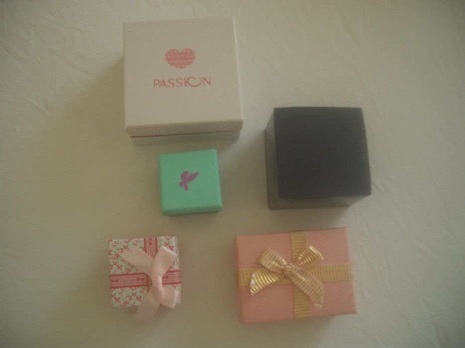 6 caixas lindas p/ guardar bijuteria ou oferecer c/ prendas + 1 oferta