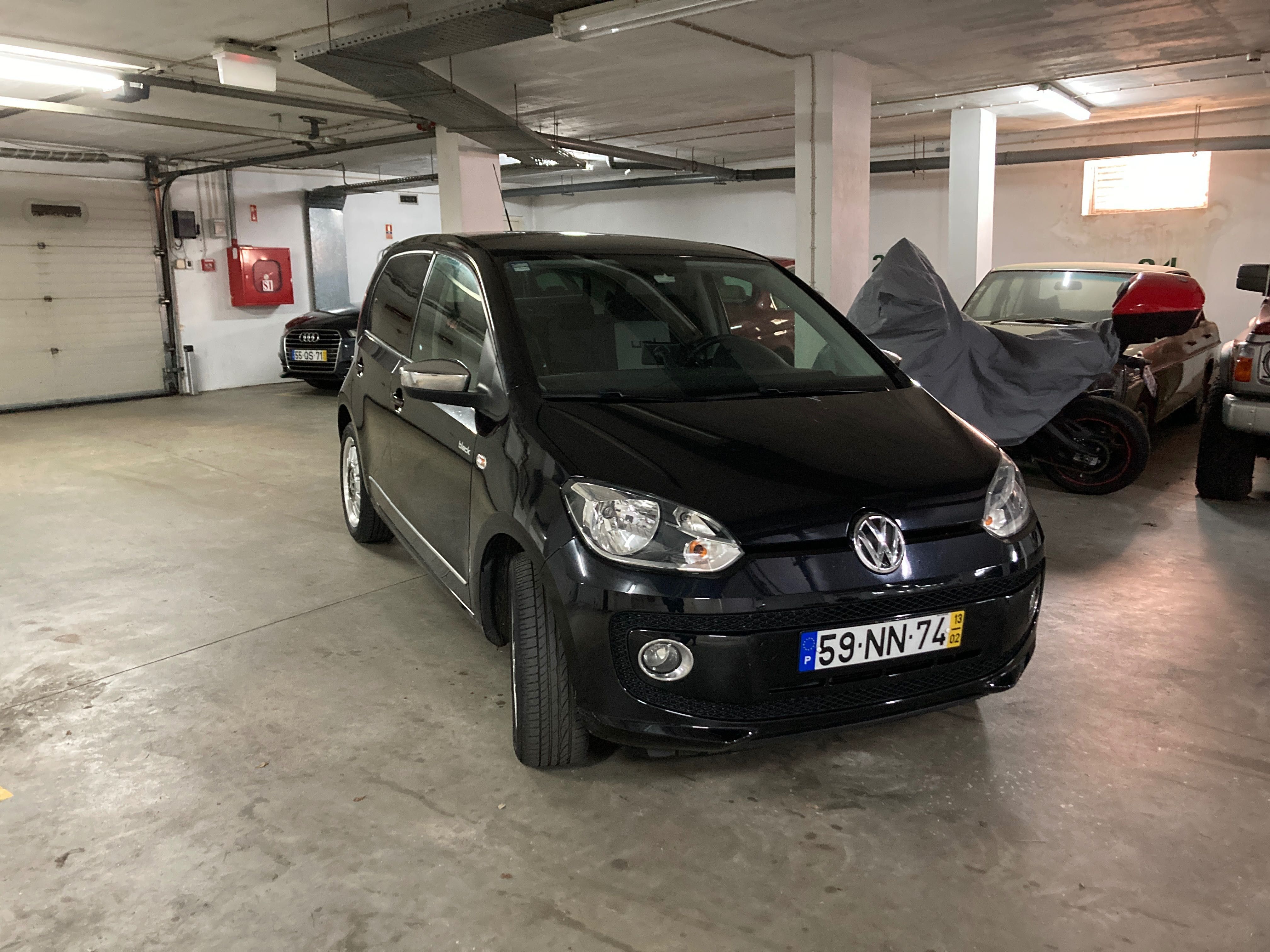 VW UP! Black Edition