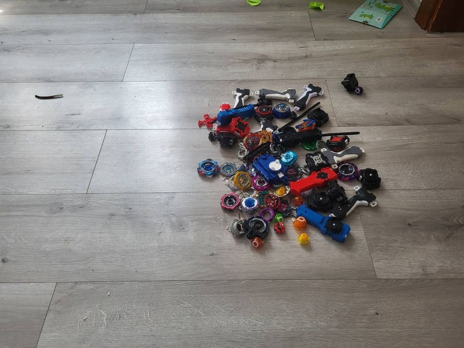 Багато блейблейд 1000грн