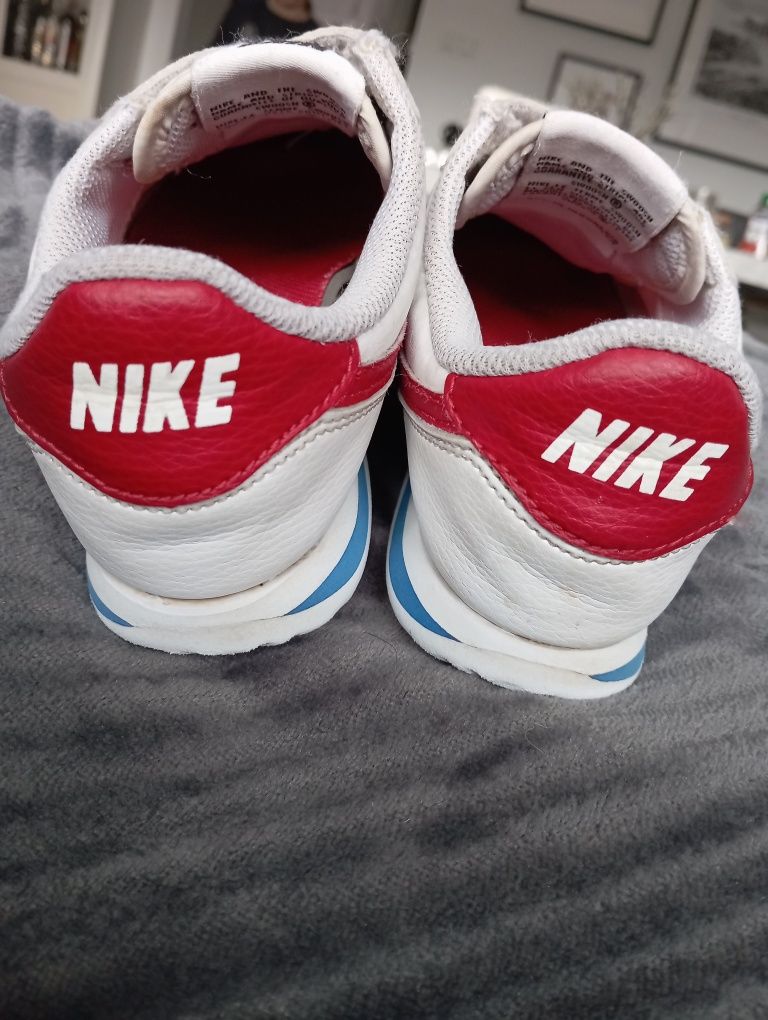 Buty adidasy sportowe Nike Cortez dziecięce rozm 32 rzepy wiosenne