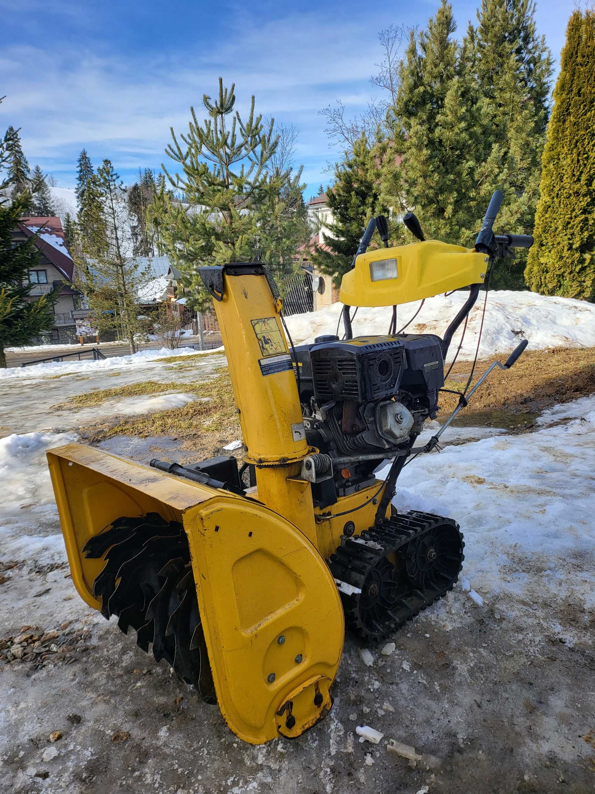Odśnieżarka spalinowa na gąsienicach Loncin