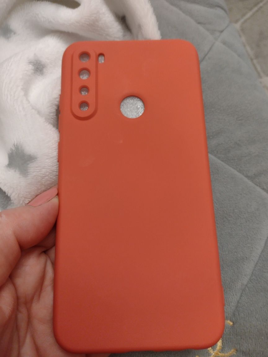 Продам новий чохол на Xiaomi redmi note 8