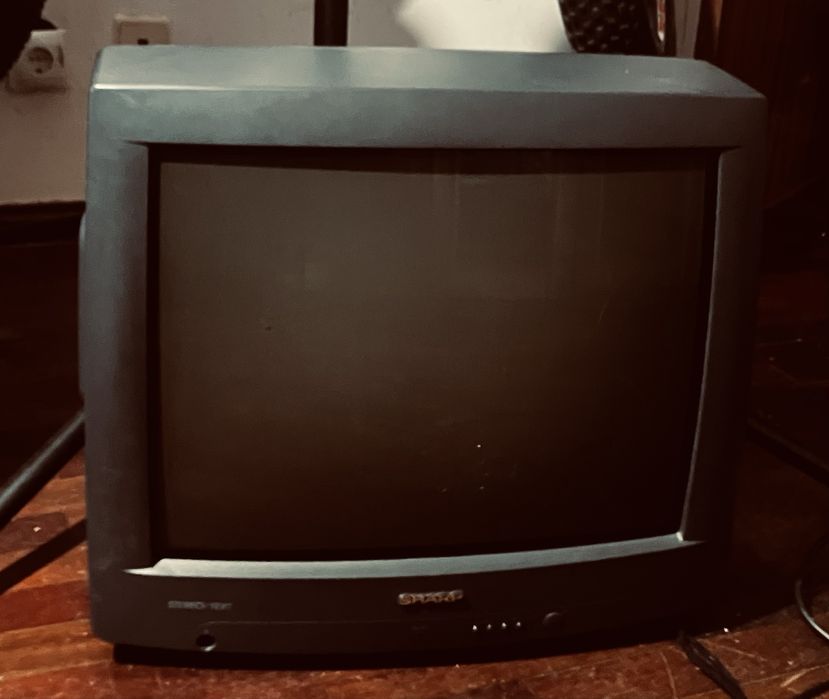 TV Sharp (54DS-02S).