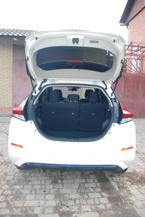 Ниссан Лиф Nissan leaf 2  9/21 г. 62 запас ход 384 км отличн состояние