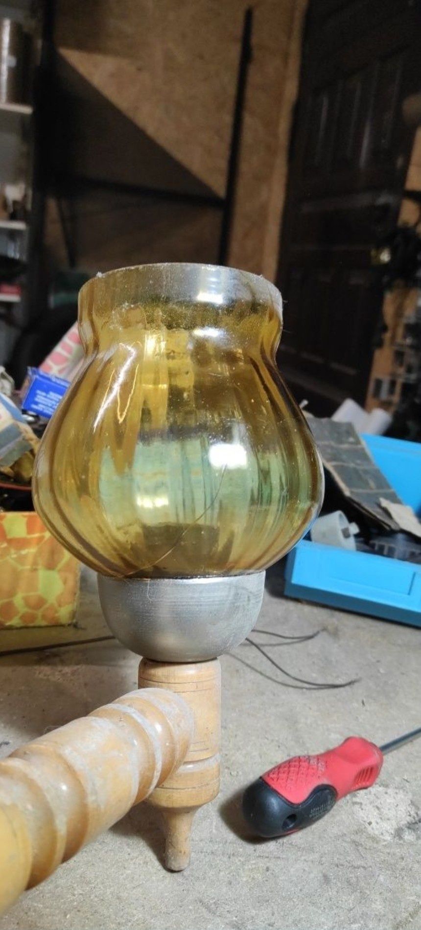 Stary zabytkowy kolekcjonerski żyrandol lampa lampka prl antyk