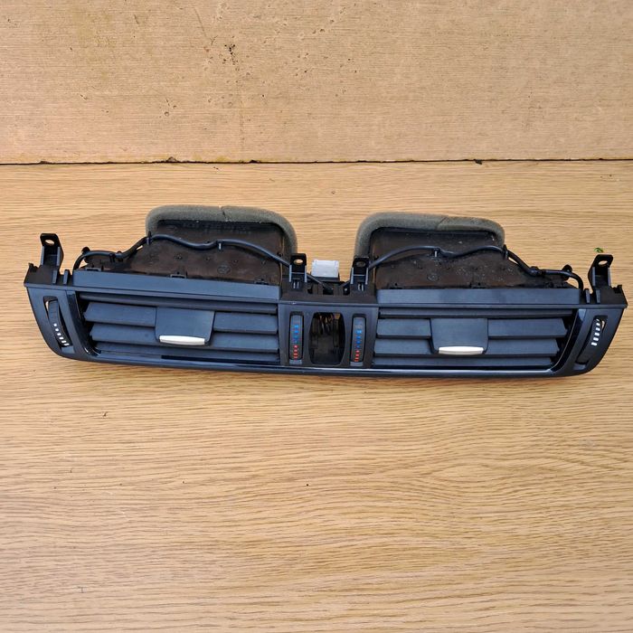 Kratka nawiewu środkowa BMW X5 F15