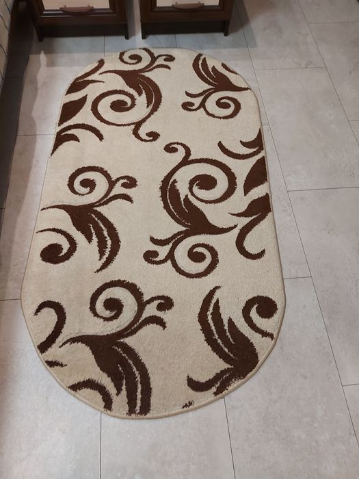 Продам два прикроватных коврика