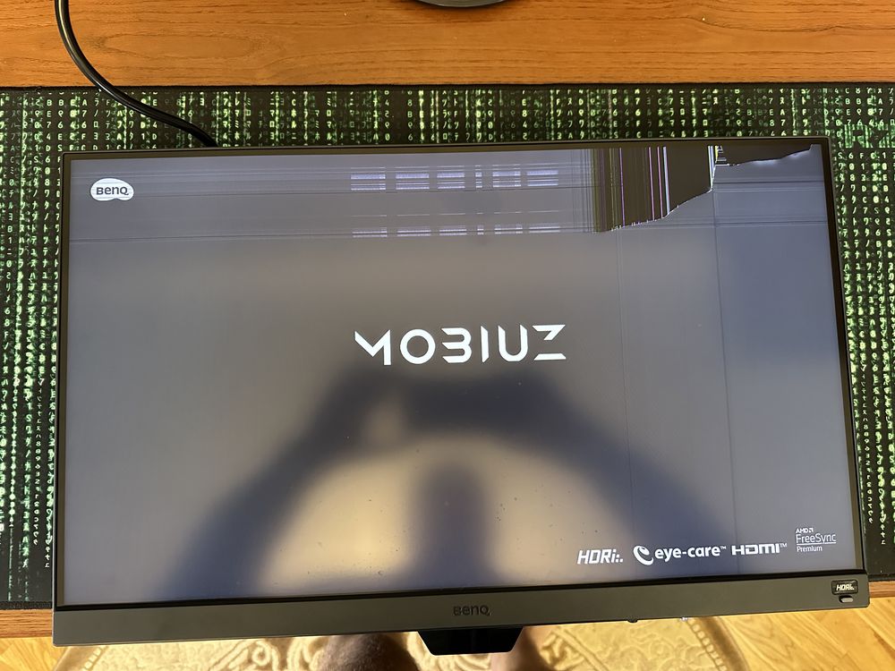 Продам на запчастини монітор BenQ Mobiuz EX240N-B