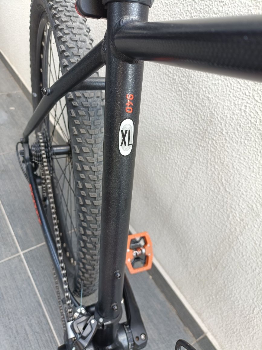 Bicicleta SCOTT (Roda 29)