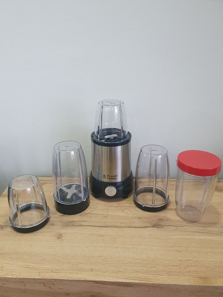 Blender Kielichowy Russell Hobbs Nutri Boost 700W