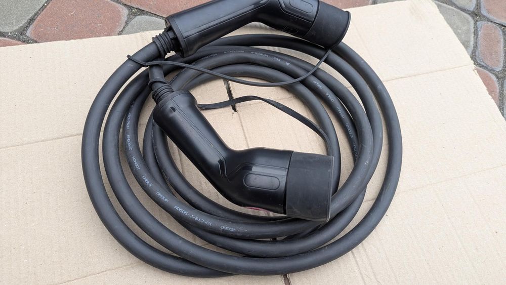 Кабель для швидкої зарядки автомобіля Type 2, Type 1 32-7а