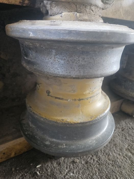 Rolki jezdne podtrzymujace klepki CAT D5N XL Caterpillar system one