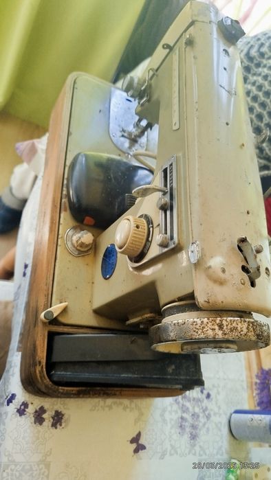 Máquinas Costura Elétricas P/Colecionadores datas 1963