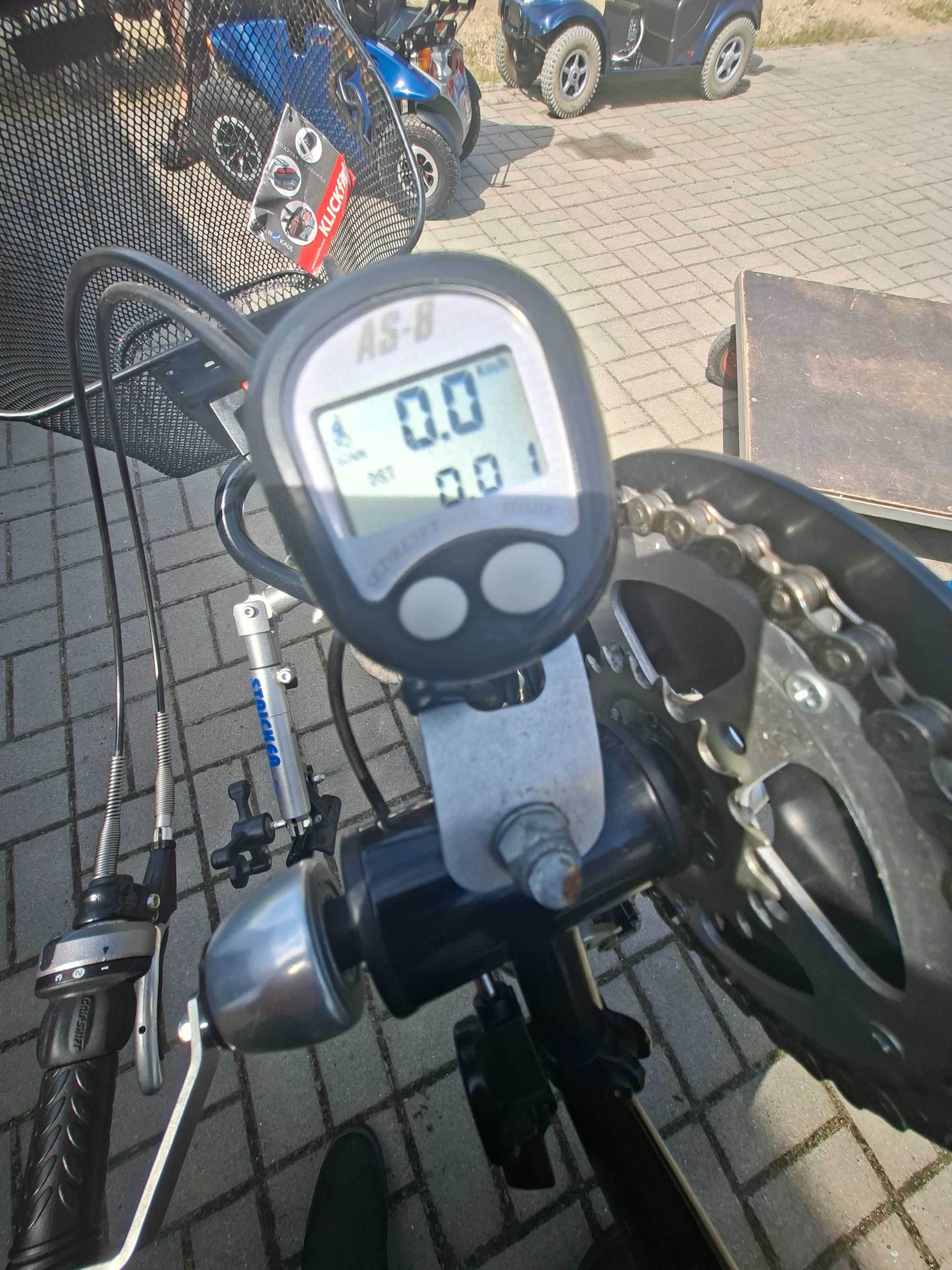 Przystawka do wózka inwalidzkiego Stricker manualna sprawna praktyczna