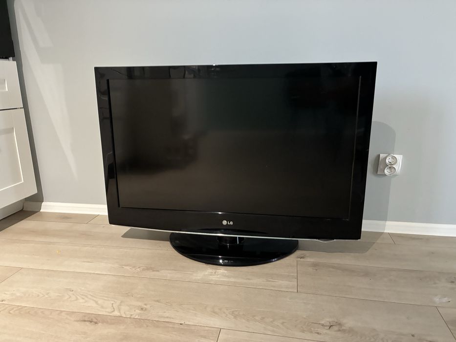 Telewizor 32 cale używany lg