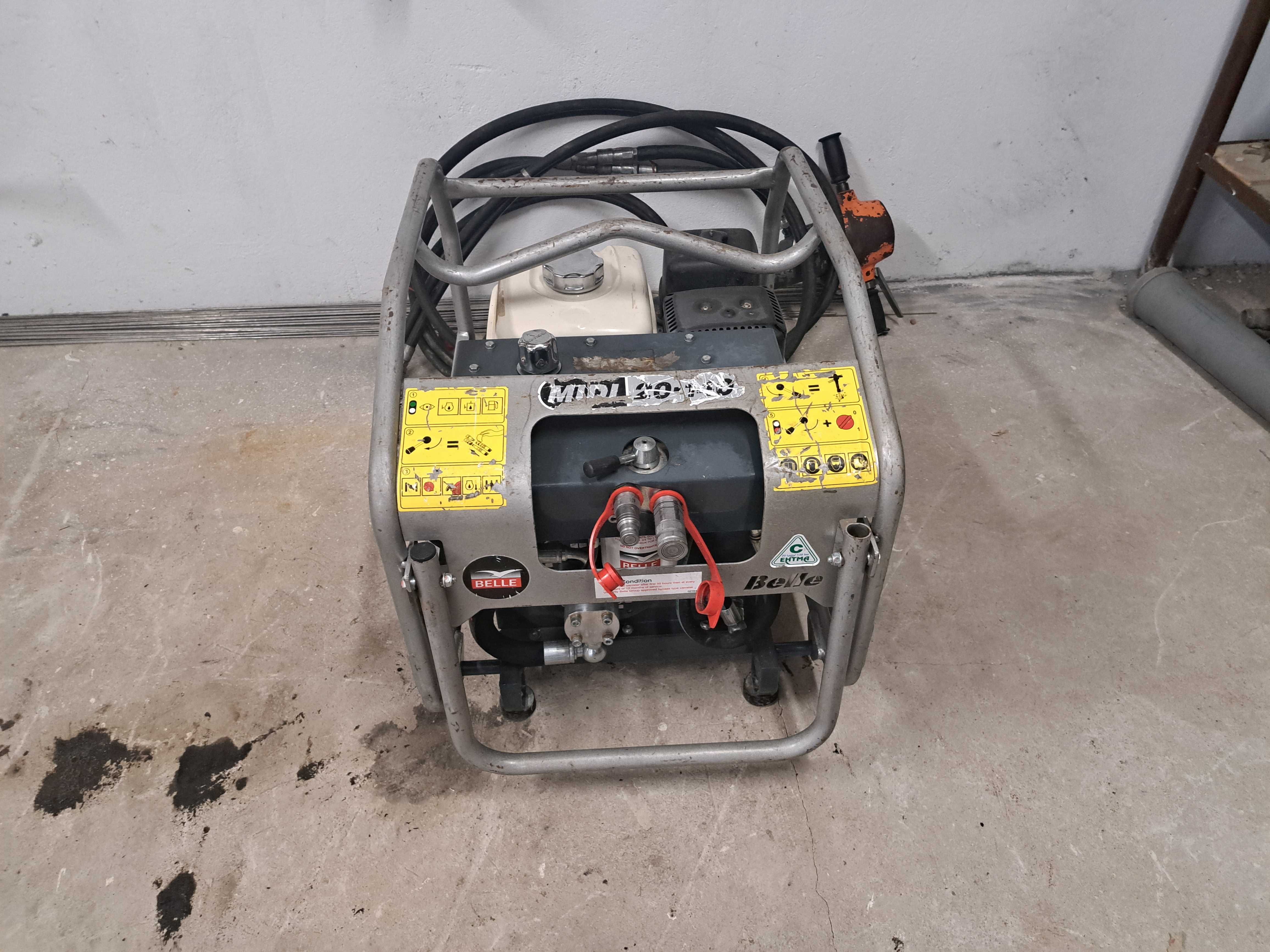 Sprzedam agregat hydrauliczny Beele MIdi 20-140 z osprzętem