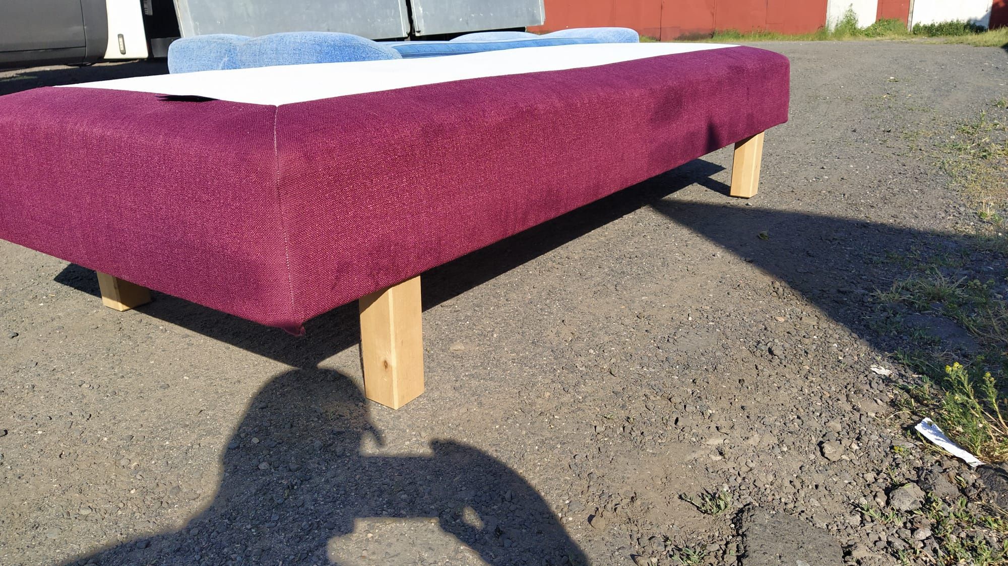 Łóżko , podstawa pod materac , prawie nowe , transport
