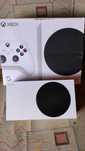 Xbox series s okablowanie oraz oryginalne pudełko