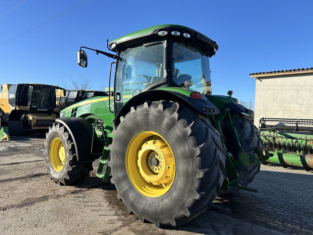 Трактор John Deere 8335R 2012р