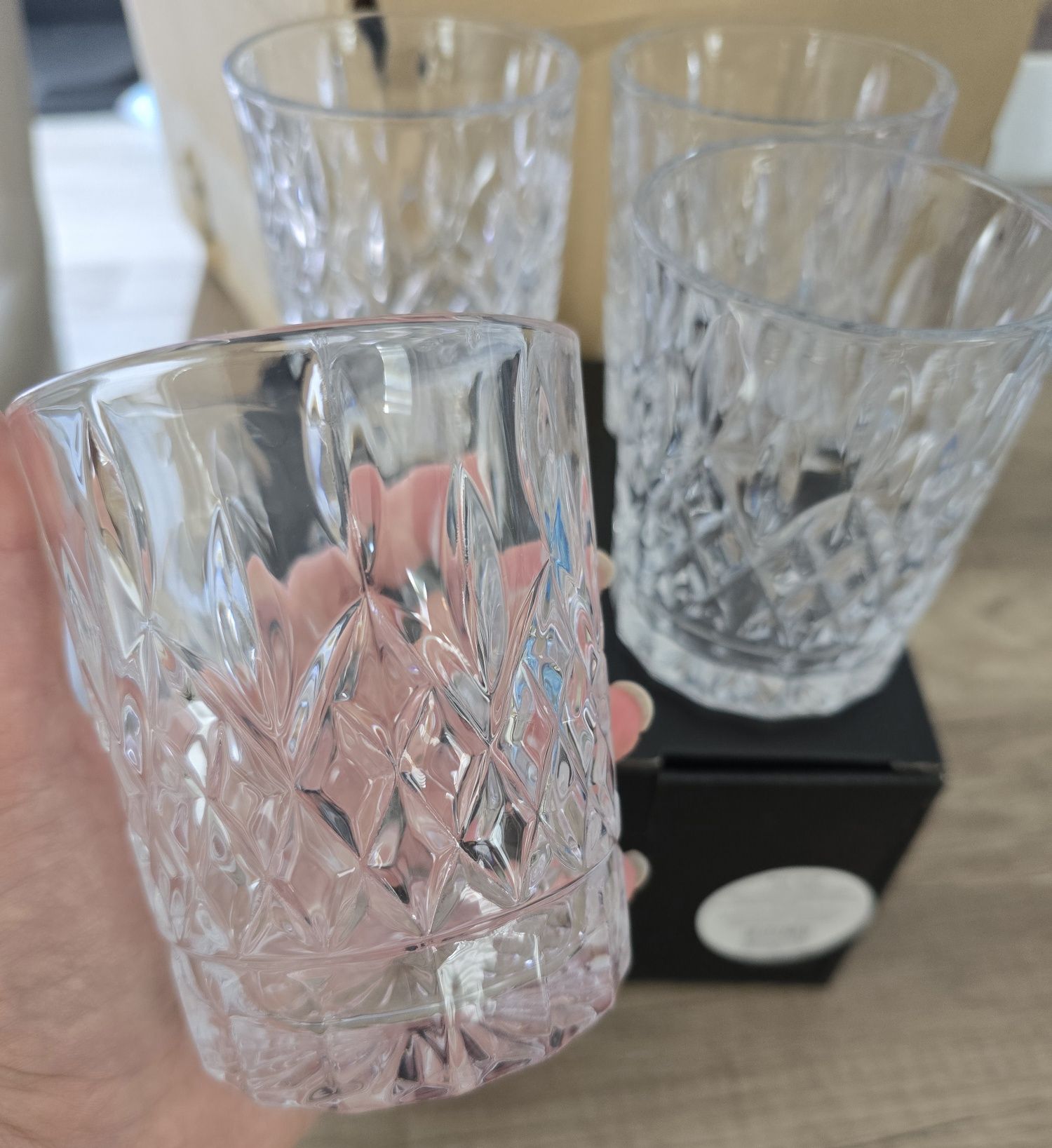 Komplet 4 szklanek Home&you nowe w pudełku, do whisky, wody, drinków