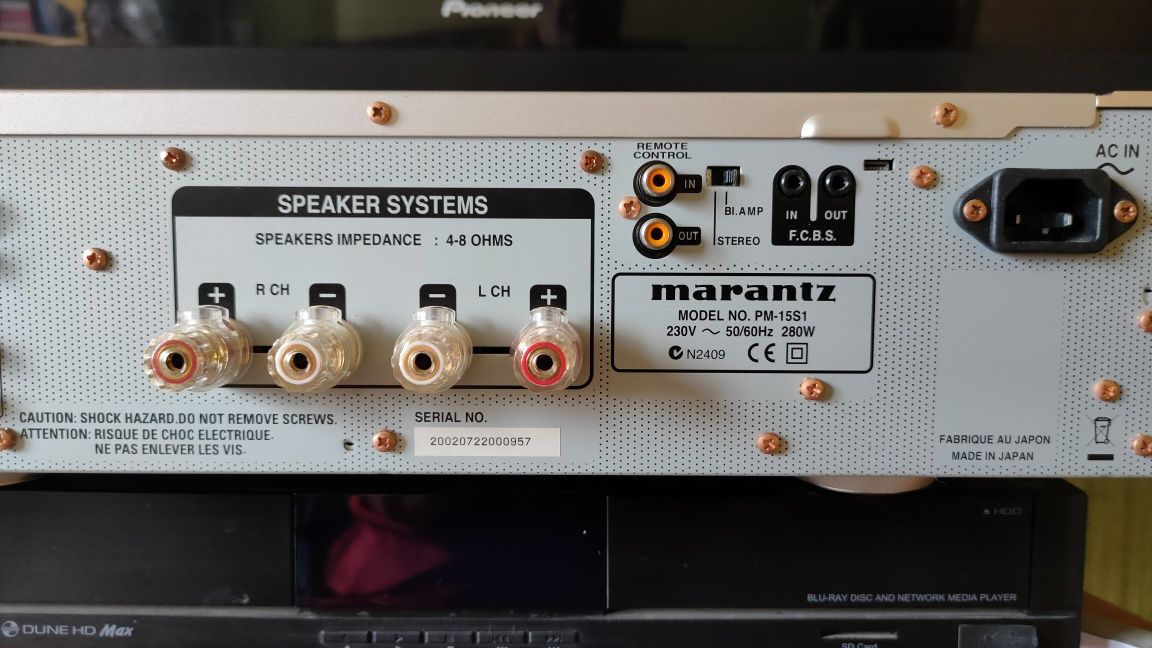 Продам усилитель marantz pm-15s1