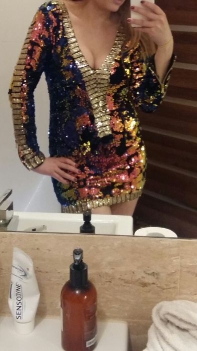 Sukienka styl Beyonce duży dekolt, cekiny rozmar M