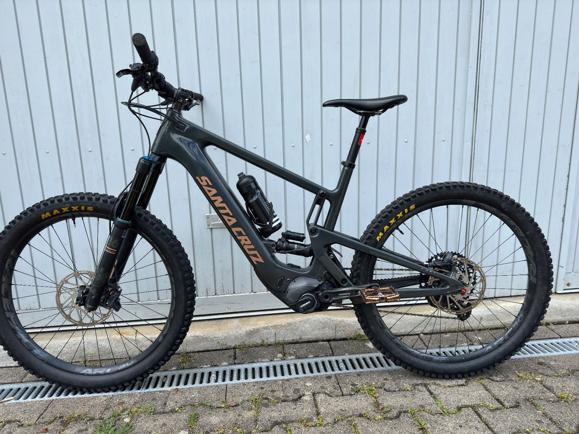 Santa cruz ebike Heckler XL