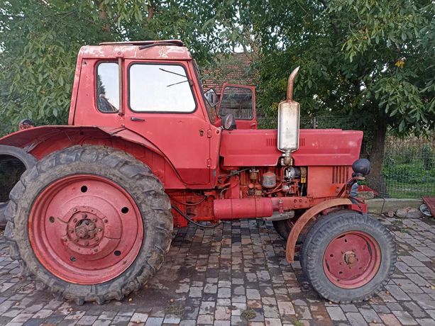 Sprzedam traktor ciągnik mtz80