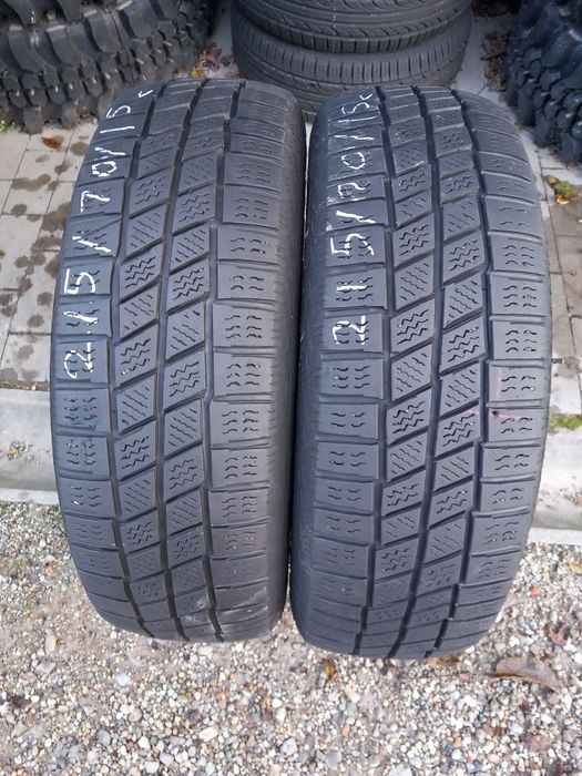 2x Opony Używane Całoroczne 215/70R15C Roadx