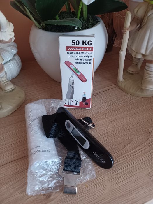Przenośna waga cyfrowa ,wisząca bagażowa.