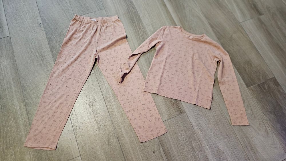 Piżama dinozaury Sinsay 140cm